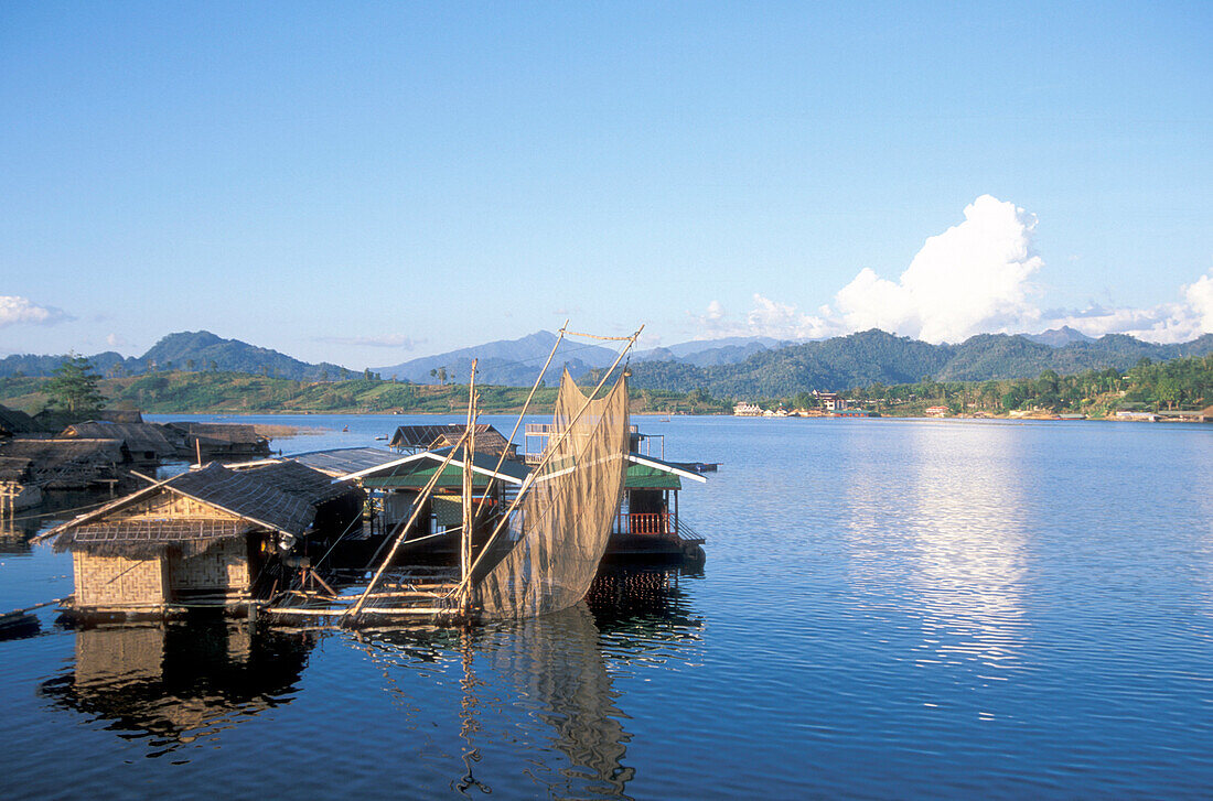 Floating houses on Kao Laem lake, Sangkhlaburi, Kanchanaburi Thailand