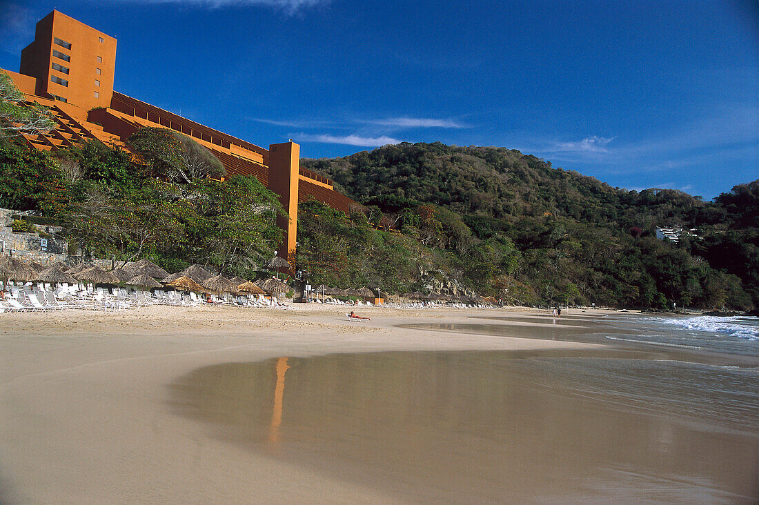 Hotel Brisas, Ixtapa, Guerrero Mexico