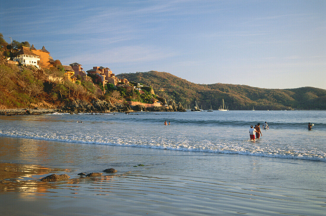 Playa Madera, Zihuatanejo, Guerrero Mexico