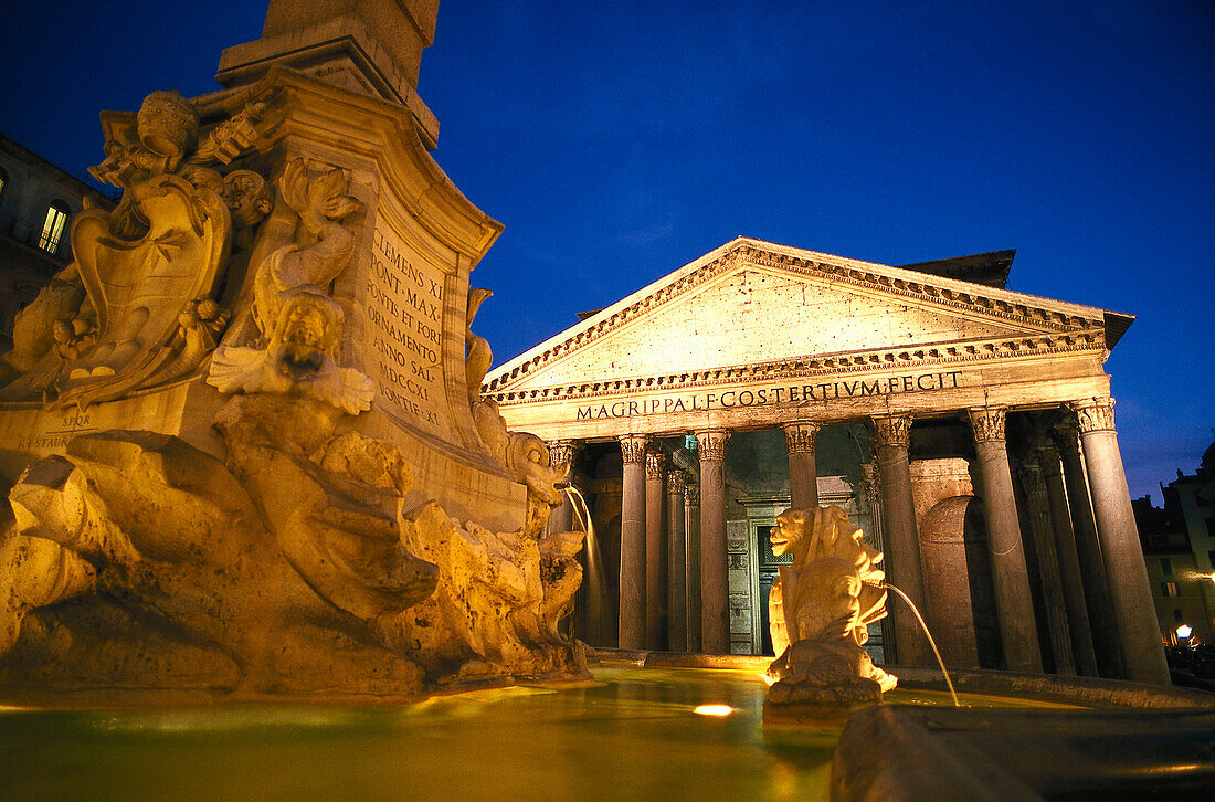 The illuminated Pantheon at Piazza della Rotonda in the evening, Rome, Italy, Europe