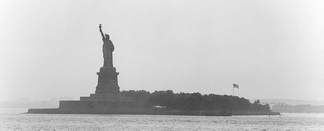 Liberty Island with Liberty Stat, Liberty Statue, Liberty Island, New York, USA