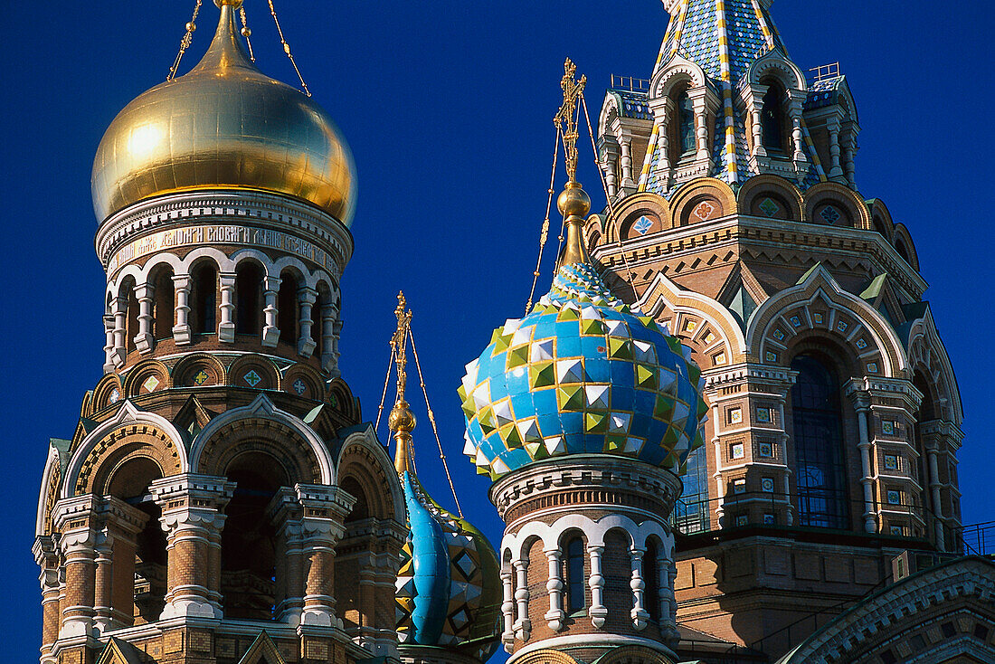 Die Auferstehungskirche, Architekt Alfred Parlands, Gribojedow Kanal, St. Petersburg, Russland