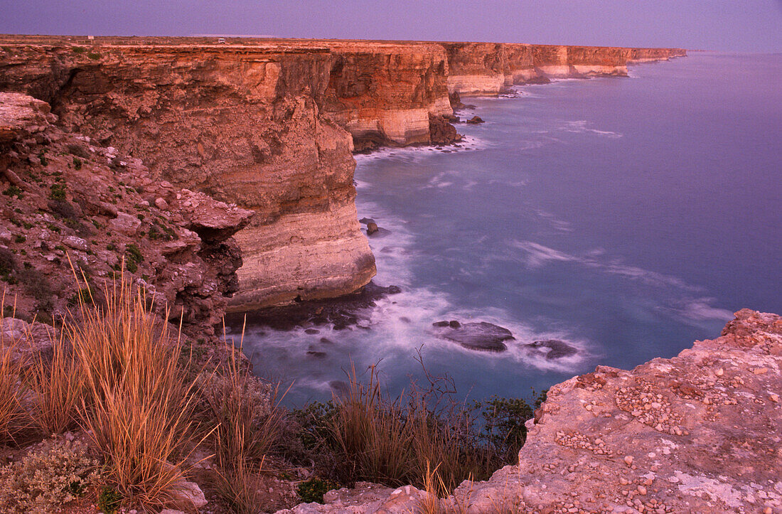 Kliffe Nullabor, Great Australian Bight, Nullarbor, Bunda Kliffe, Eyre Highway, Südaustralien, Australien