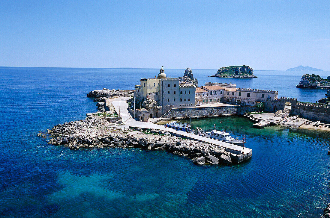 Bucht auf der Insel Isola di Pianosa, Toskana, Italien, Europa