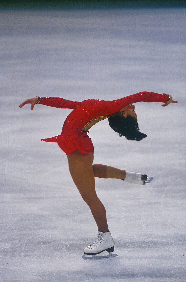 Schlittschuhläuferin, Irina Slutskaya, Eiskunstlauf Damen, EM 1997