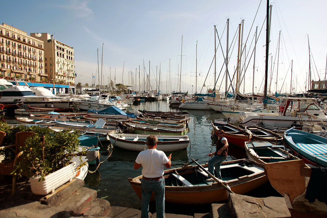 Marina near Castell dell Ovo, Napoli, Neapel, Jachthafen bei Castel dell` Ovo