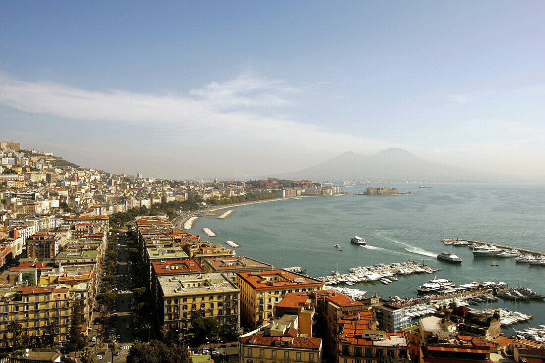 Napoli panoramic view & Vesuv