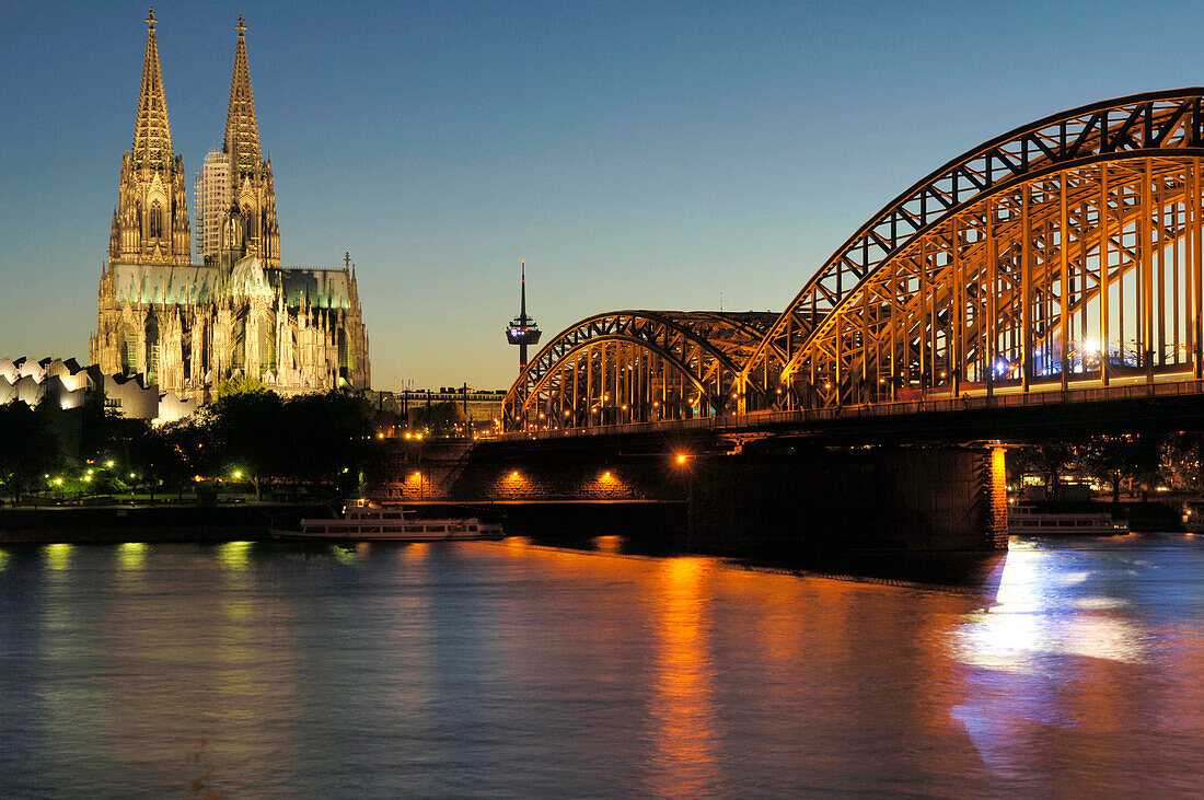 Cologne Cathedral and Deutzer Bridge, Rhein, Cologne, North Rhine-Westphalia, Germany