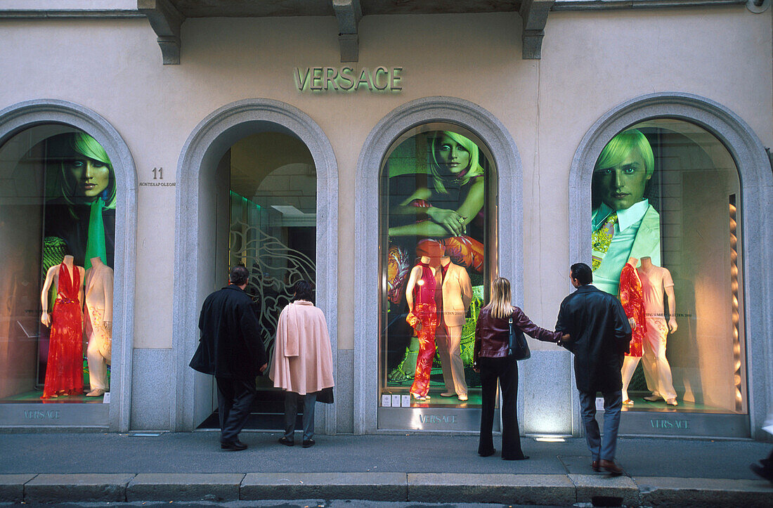 Versace, Via Montenapoleone, Mailand, Lombardei Italien