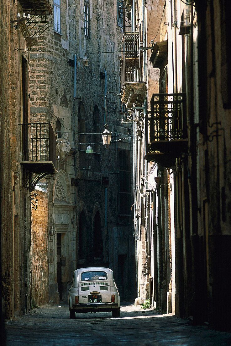 Fiat 500, Cinquecento, Gasse, Palermo, Sizilien, Italien