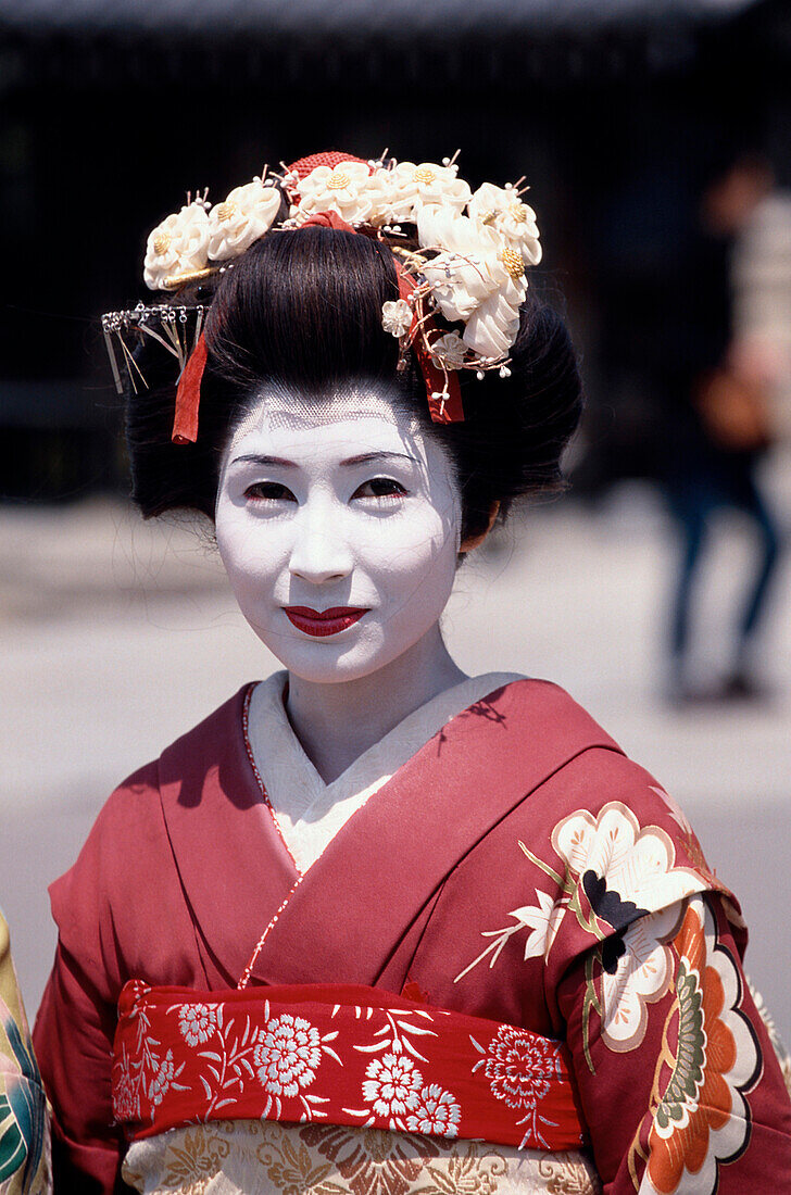 Geisha als Fotomodel, Kiyomizu-dera Tempel Kyoto, Japan