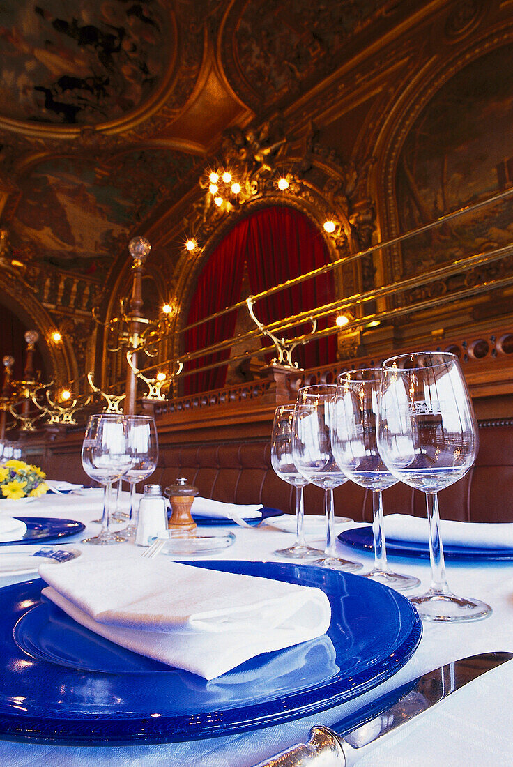 Restaurant Le Train Bleu, Paris, France