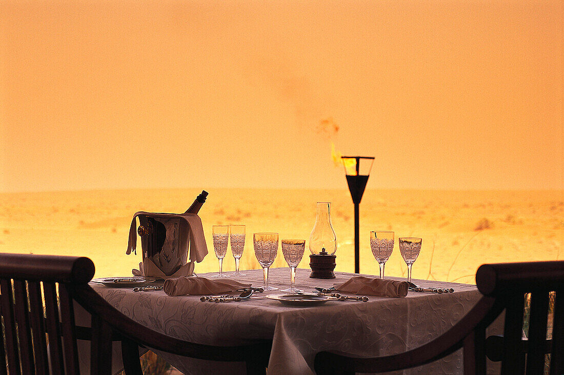Restaurant, Al Maha Desert Resort, Dubai, UAE