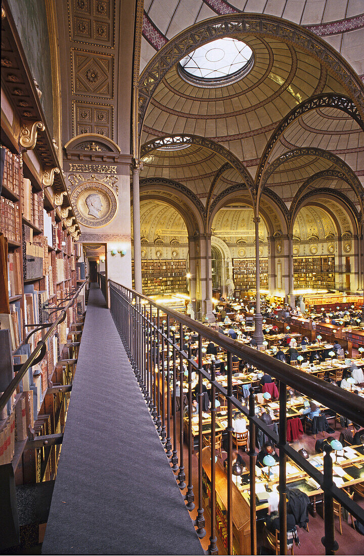 interior, Richelieu site of the Bibliothèque Nationale de France, Paris France