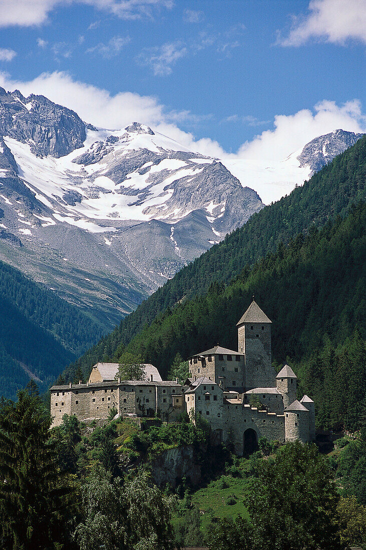 Taufers Castle, Tauferer Tal, Ahrntal, Pustertal, South Tyrol, Italy