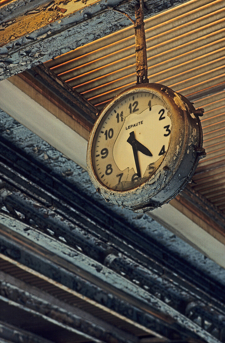 old broken rusty platform clock, Paris, France