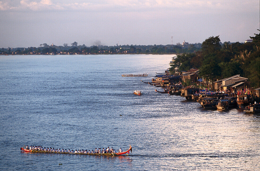 River Tonle Sap, Bonn Omtonk Phnom Penh, Cambodia