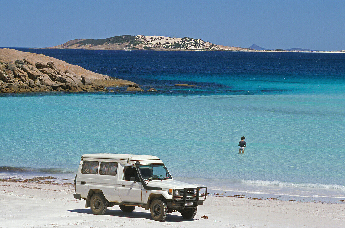 White sand beach on southern coast, Cape Le Grand NP, near Esperence, Southern Ocean, South Australia,  Australia
