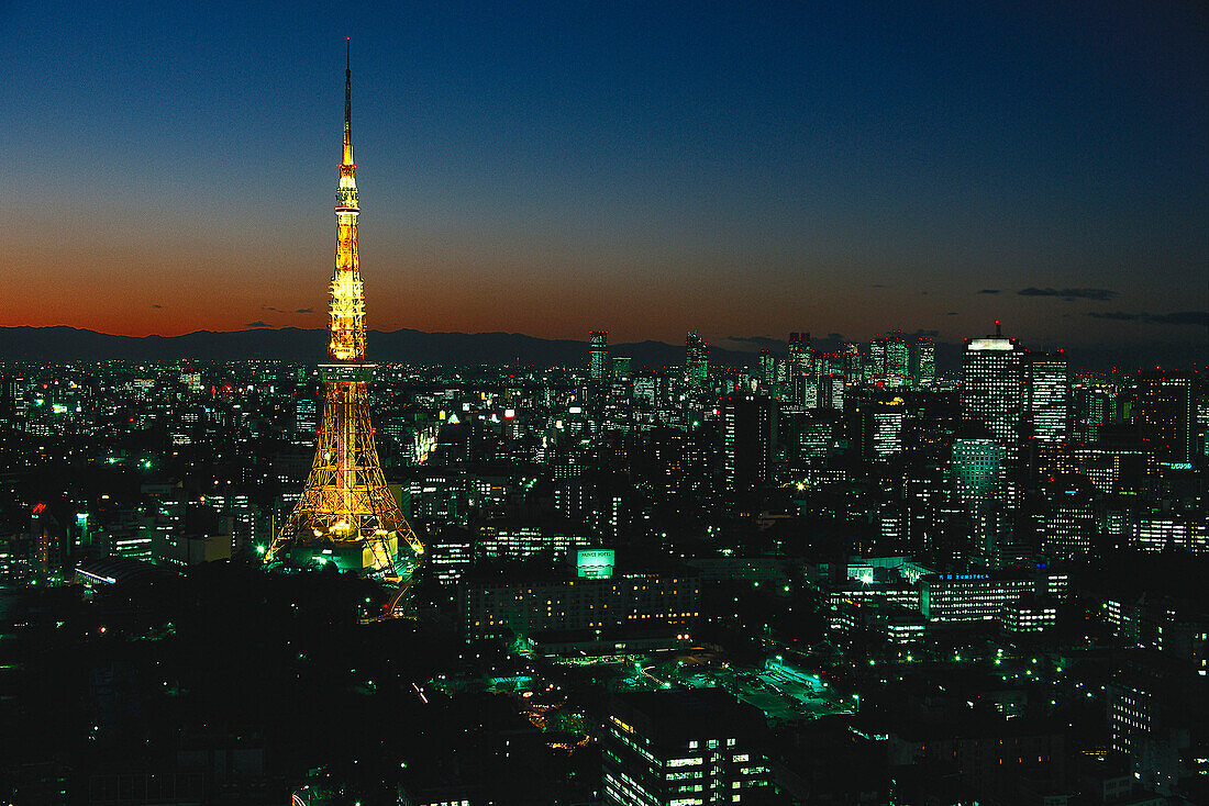 Tokyo Tower, Skyline Tokyo, Shinjuku Area, Japan