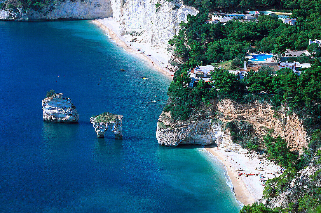 Blick auf Baia delle Zagare von oben, Baia delle Zagare, Gargano Apulien, Italien