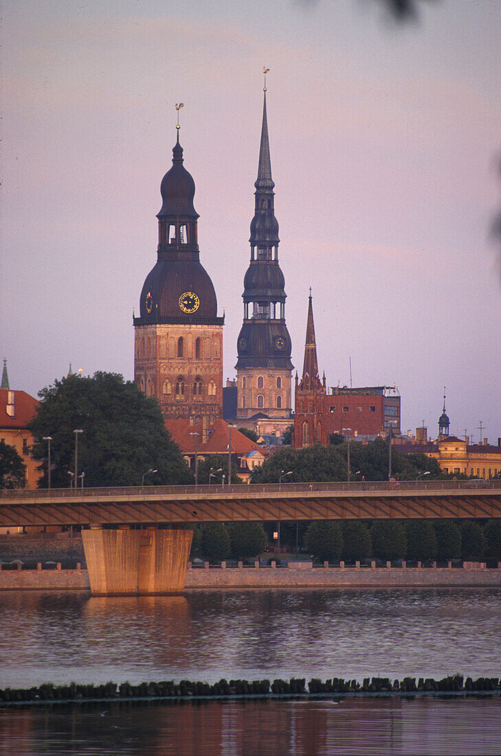 Dom und Petrikirche, Riga, Lettland Baltische Staaten