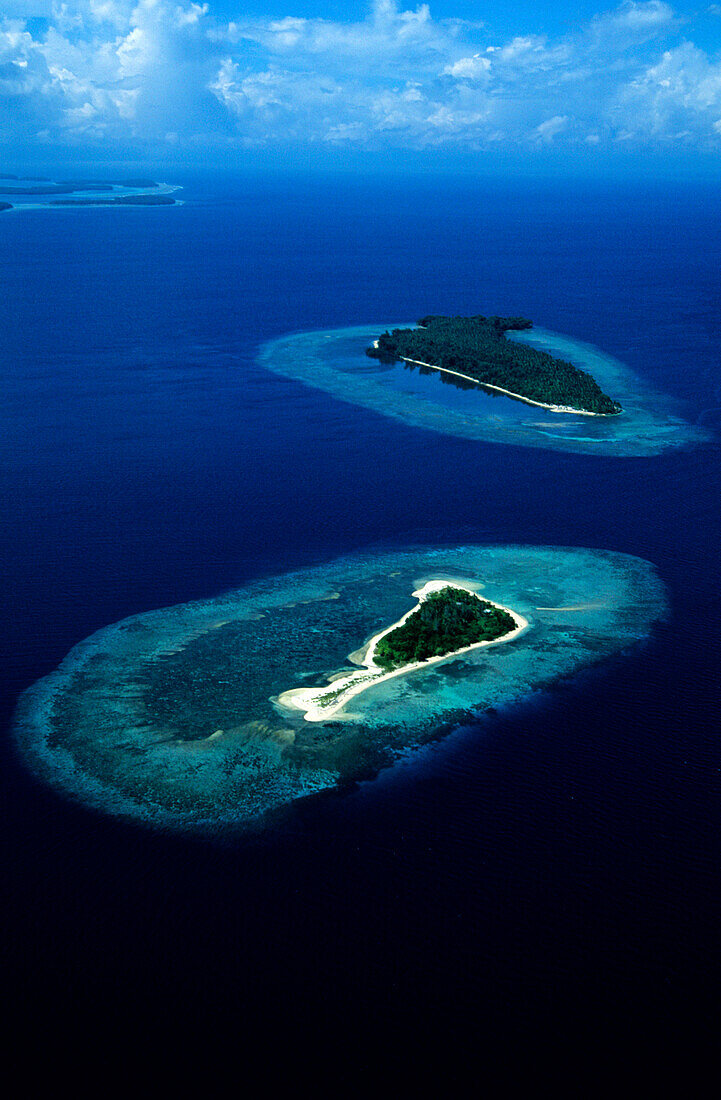 Two Islands, Aerial, Duke of York Islands, West New Briatin Papua New Guinea, Melanesia