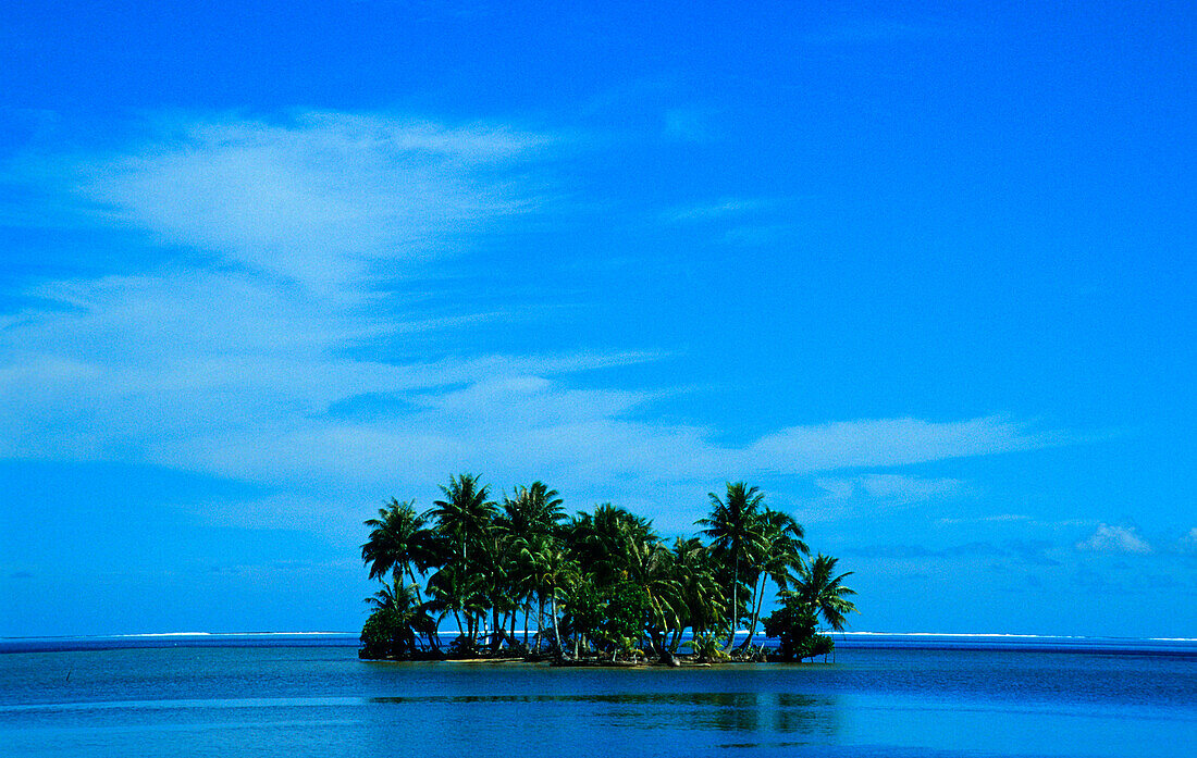 Island, Lagoon, Huahine, Windward Islands French Polynesia, South Pacific
