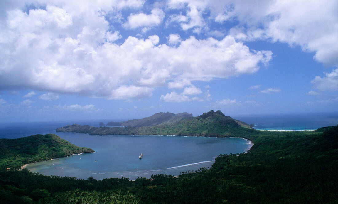 Anaho, Bay, HAA'ATUA TUA, Nuku HIva, Marquesas French Polynesia, South Pacific