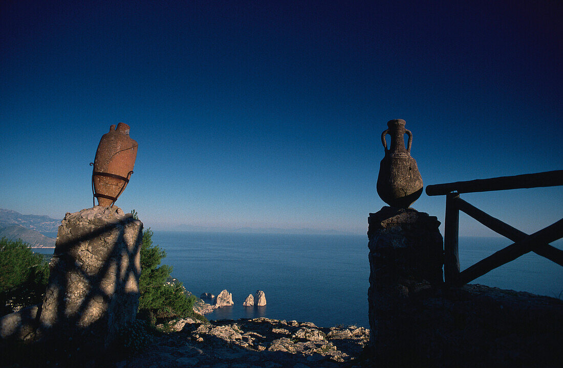 Fraglioni, Felsen, Capri, Kampanien Italien