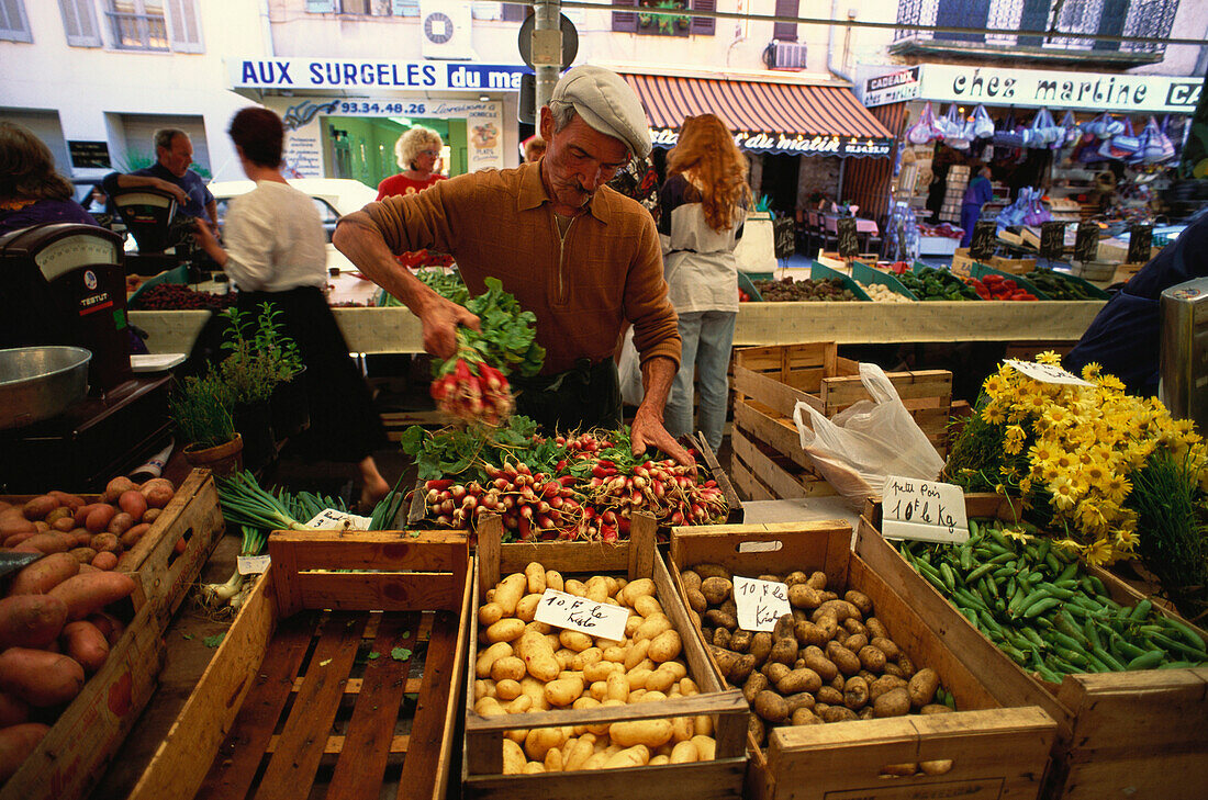Markt in Antibes, Côte d´Azur, Provence, Frankreich
