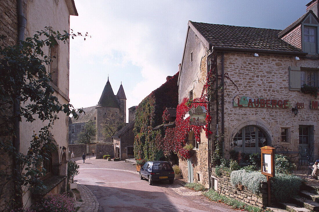 Chateauneuf-en Auxois, Burgundy France