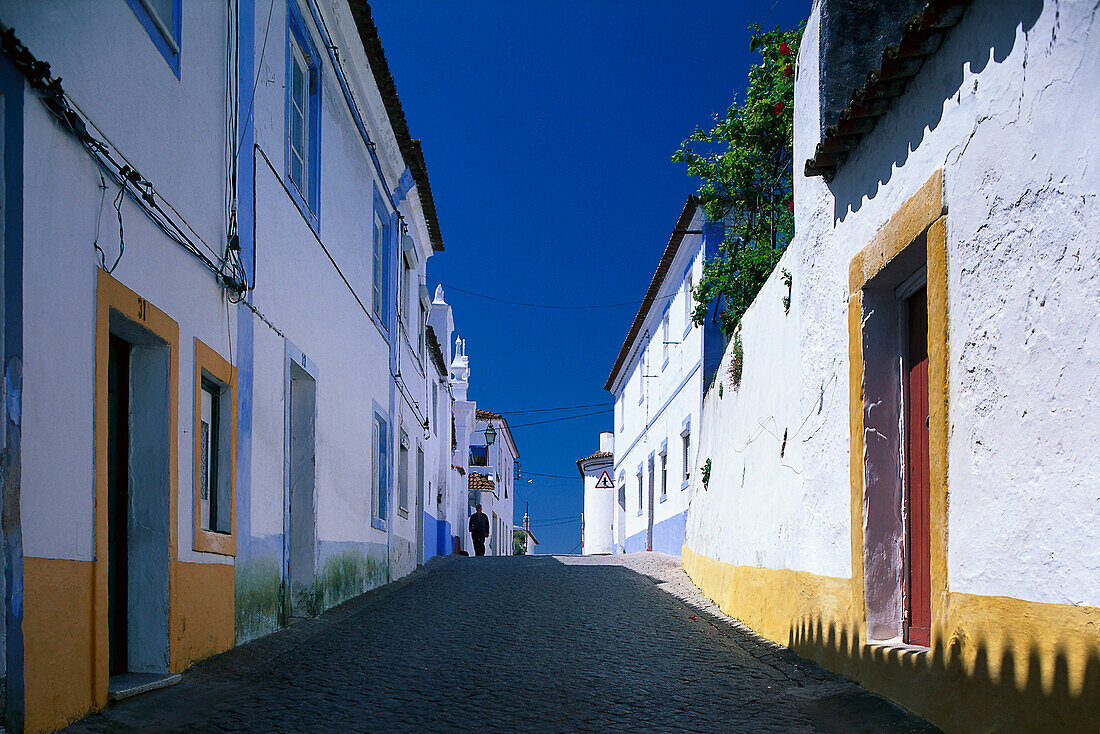 Alley, Arraiolos, Alentejo Portugal