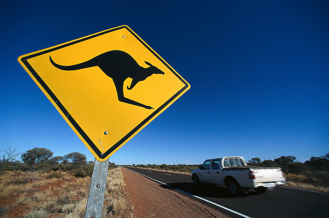 Känguru Verkehrsschild, Stuart Highway, Northern Territory, Australien