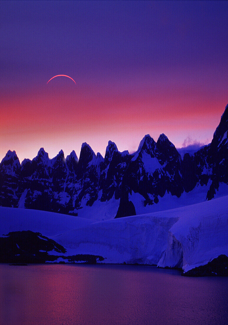 Solar eclipse, Antarctic Peninsula, Antarctica