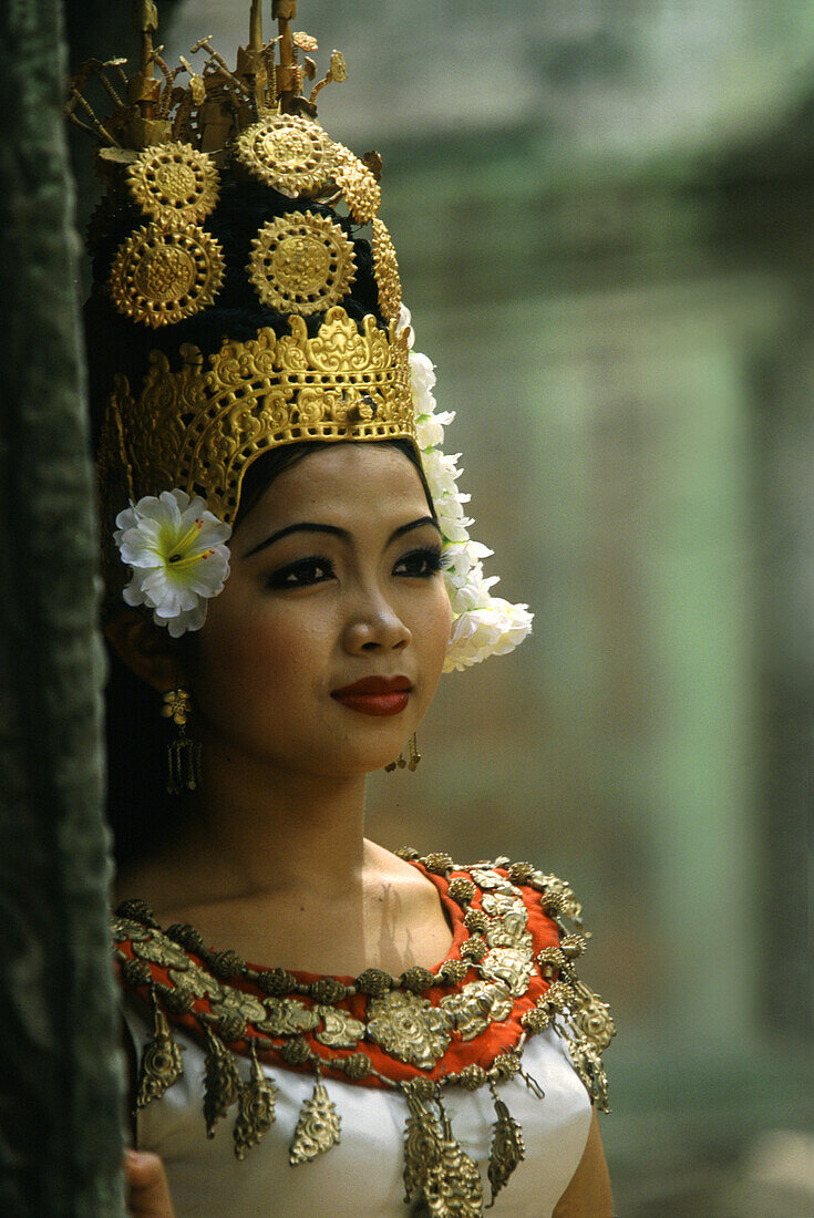 Temple dancer, Ta Prom temple, Angkor, Siem Raep Cambodia, Asia, Cambodia, Asia