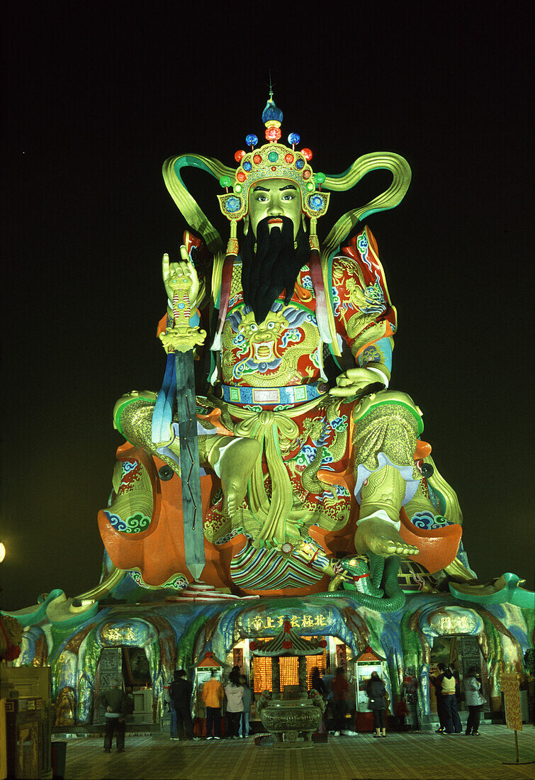 Ching Shih Huang-ti Statue, Lotus Lake, Kaohsiung, Taiwan