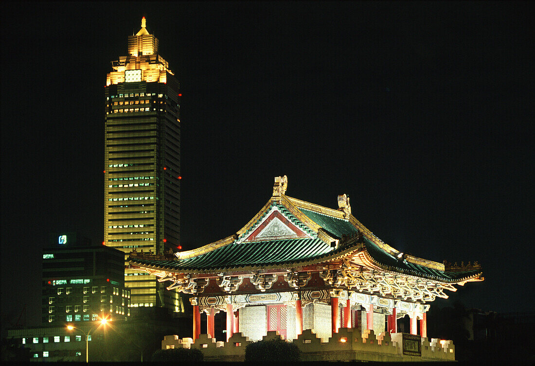 Mitsukoshi Tower and old city gate, Taipei, Taiwan