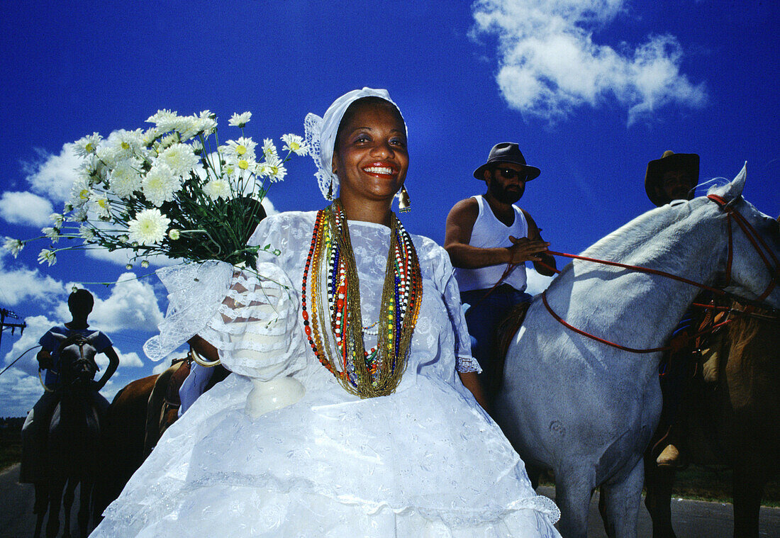 Candomble Priesterin beim Karneval, Salvador de Bahia, Brasilien, Südamerika