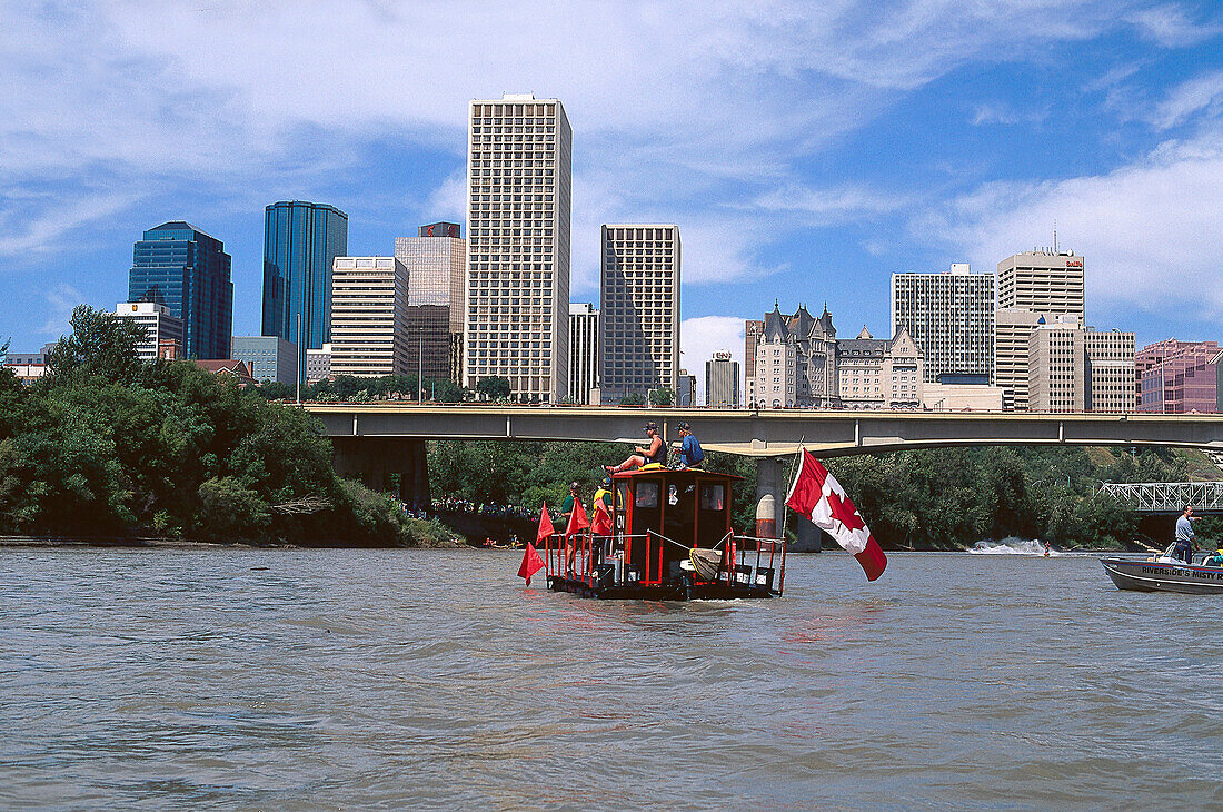 Float race, Klondike Days, Saskatchewan River, Edmonton, Alberta, Canada, North America, America