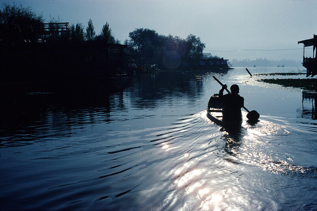 Canoe on Dal Lake, Srinagar, Kashmir India, asia