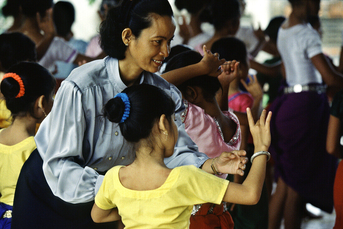 Learning temple dance, Royal Academy of Performing, Phnom Penh, Cambodia Indochina, Asia