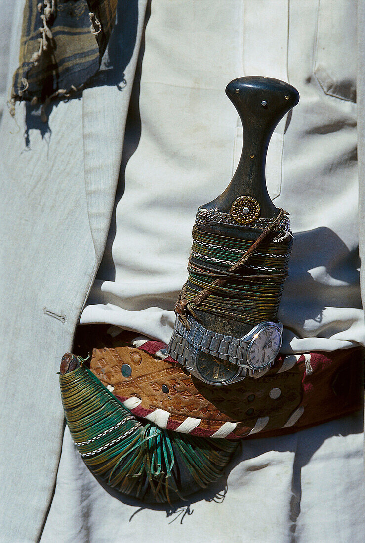 Djambija, traditional dagger, Highlands, Yemen