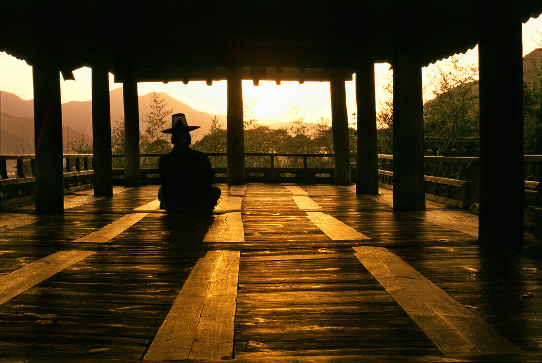 Confucian meditating in Pyongsansowon, South Korea, Asia