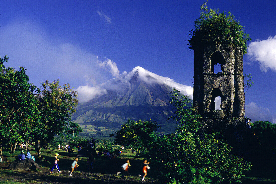 Ruins of Cagsawa church, Mayon volcano, Legazpi, Luzon Island Philippines