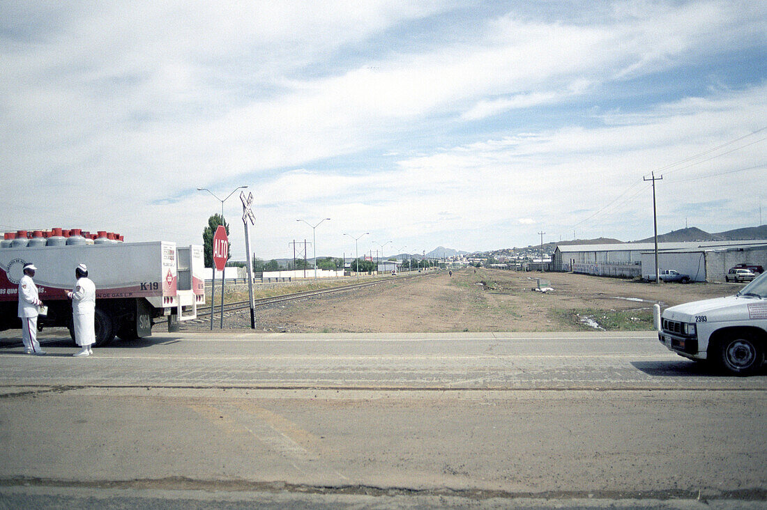 Railroad crossing, Cuauth'moc, Chihuahua, Mexico