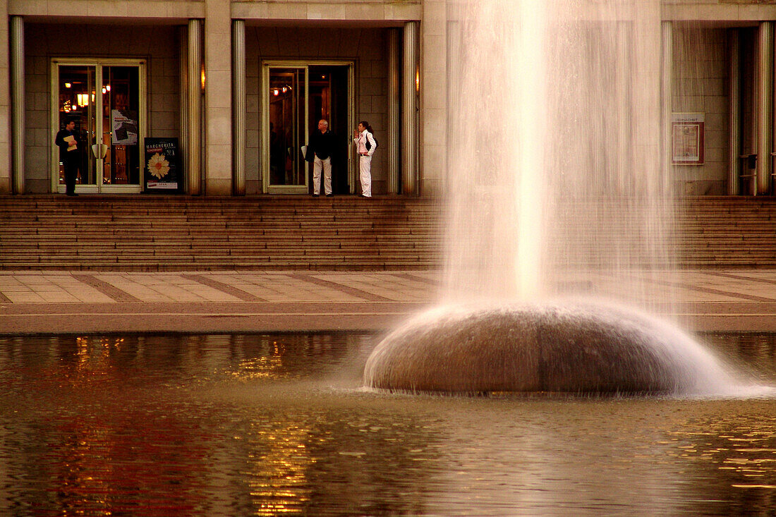 Fountain at Augustusplatz in front of Leipzig opera house, Leipzig, Saxony, Germany, Europe