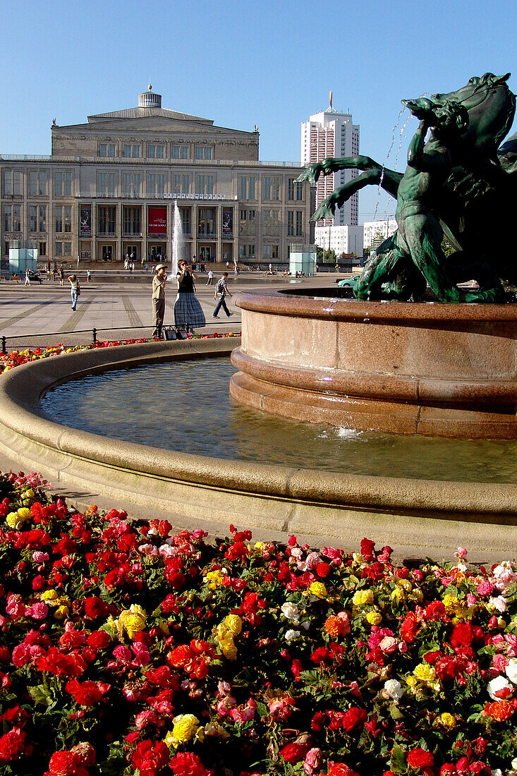 Augustusplatz with fountain and the Leipzig opera house in the sunlight, Leipzig, Saxony, Germany, Europe