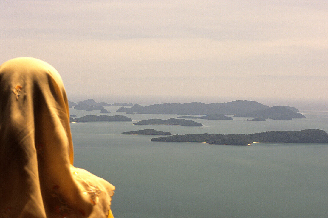 Blick von Gunung Mat Chincang Mountain über Malacca, Langkawi, Malaysia, Asien