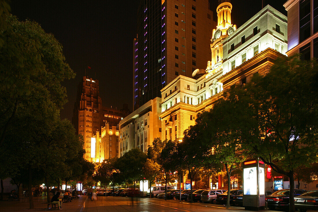 People's Square,Prachtbauten mit Park Hotel, colonial architecture, hotel, Nanjing Road