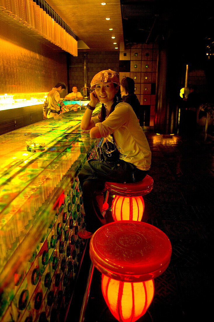 Xintiandi, TMSK Bar, counter, Shikumen, Shanghai, China